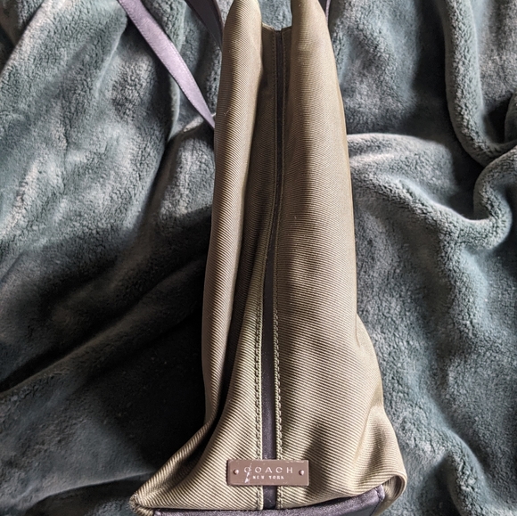 Coach tote - Picture 3 of 7